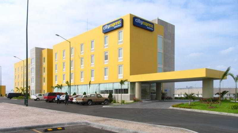 City Express By Marriott Reynosa Hotel Exterior photo